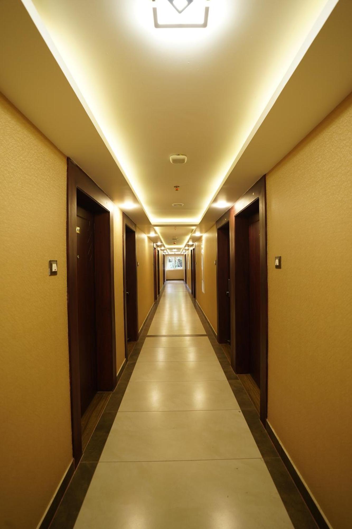Hotel Newline Orchid Guruvāyūr 외부 사진